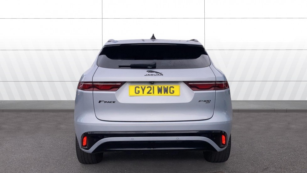 Jaguar F-Pace 2.0 P400e R-Dynamic SE 5dr Auto AWD Estate - Image 6