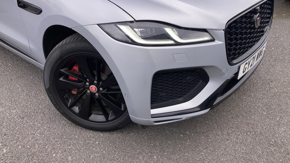 Jaguar F-Pace 2.0 P400e R-Dynamic SE 5dr Auto AWD Estate - Image 39