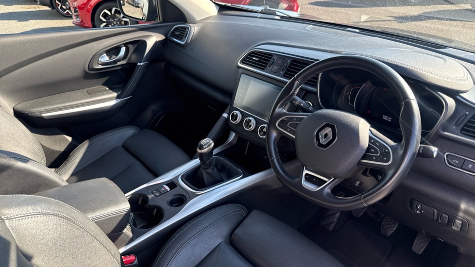 Renault Kadjar 1.5 Blue dCi GT Line 5dr Diesel Hatchback - Image 13