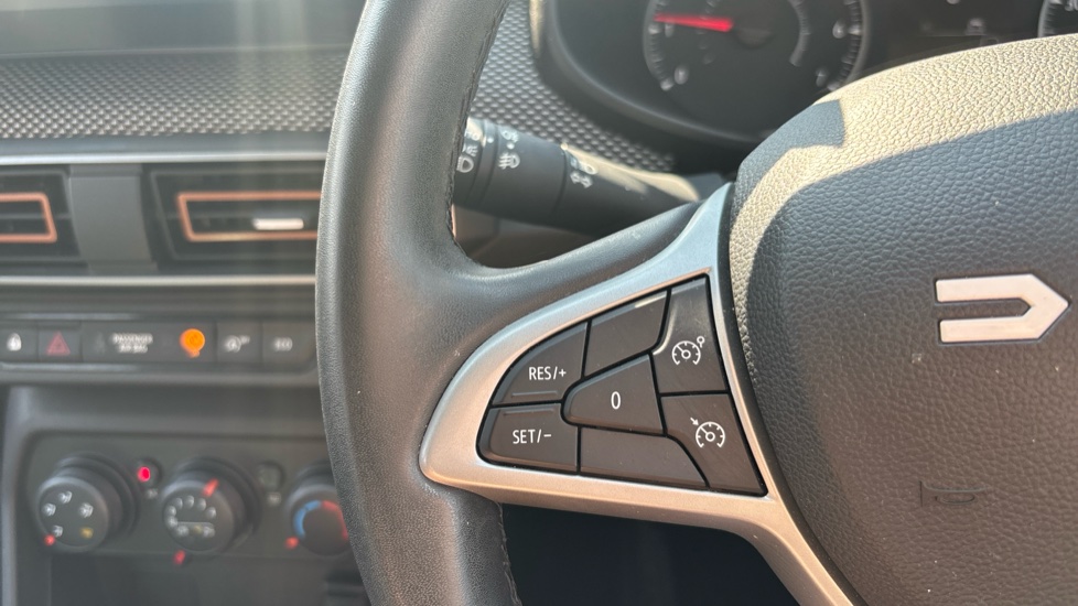 Dacia Sandero Stepway 1.0 TCe Expression 5dr CVT Petrol Hatchback - Image 24