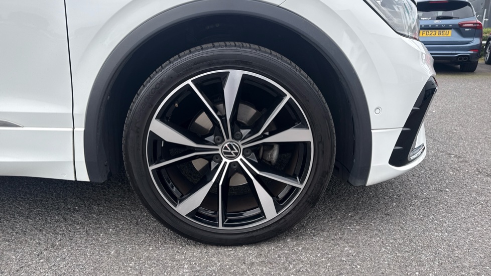Volkswagen Tiguan 1.5 TSI 150 R-Line 5dr DSG Petrol Estate - Image 26