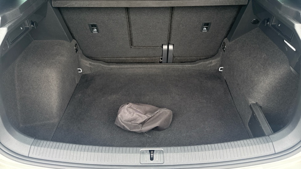 Volkswagen Tiguan 1.5 TSI 150 R-Line 5dr DSG Petrol Estate - Image 33
