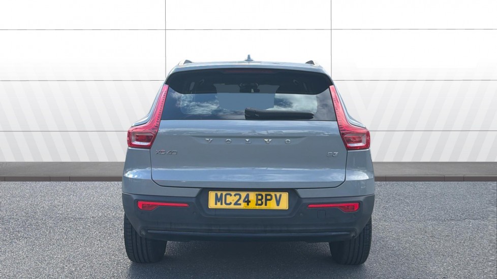 Volvo XC40 2.0 B3P Plus Dark 5dr Auto Petrol Estate - Image 8