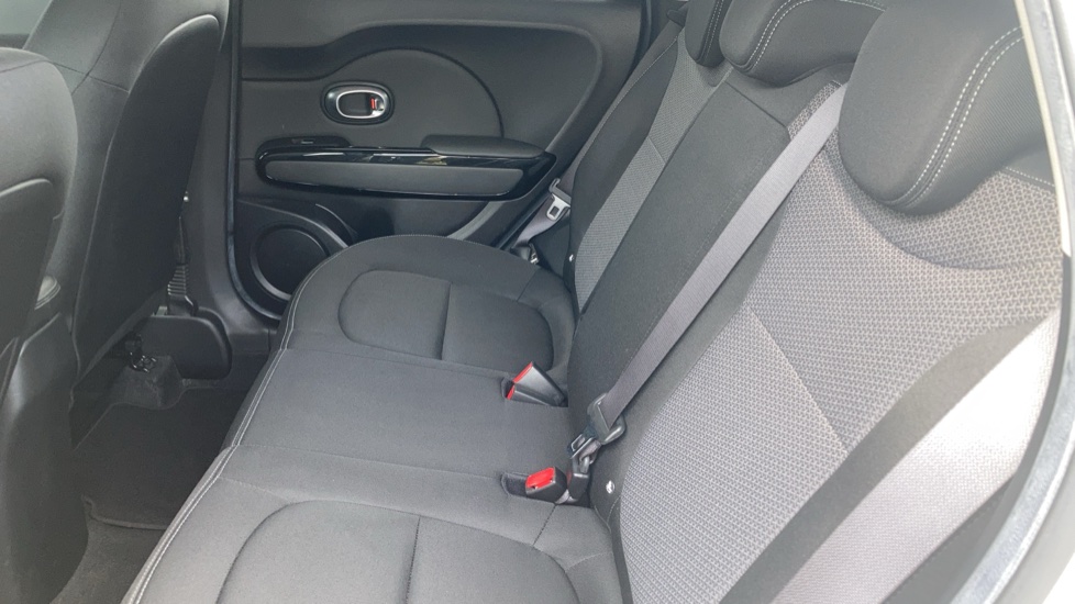 Kia Soul 1.6 CRDi 2 5dr Diesel Hatchback - Image 16