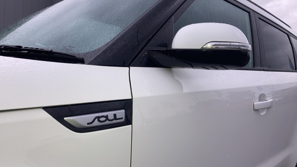 Kia Soul 1.6 CRDi 2 5dr Diesel Hatchback - Image 38