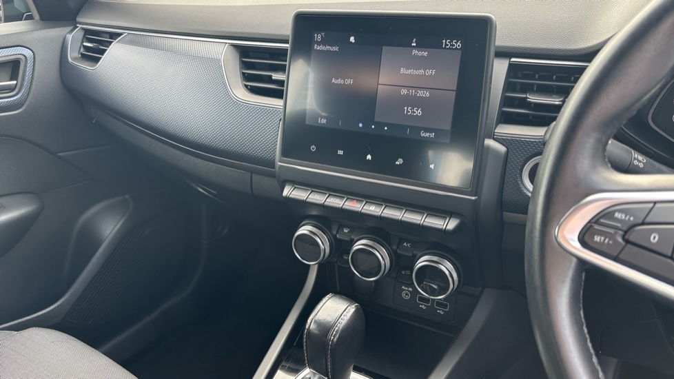 Renault Arkana 1.6 E-TECH Hybrid 145 Iconic 5dr Auto Hybrid Estate - Image 12