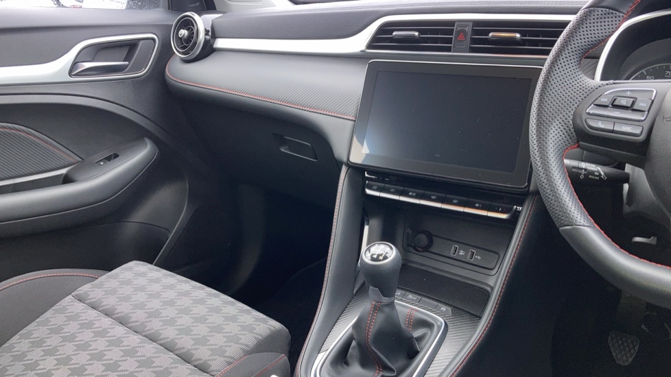 MG ZS 1.5 VTi-TECH Excite 5dr Petrol Hatchback - Image 17