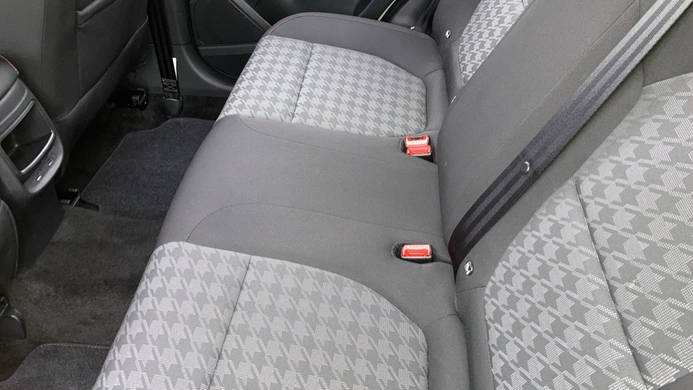 MG ZS 1.5 VTi-TECH Excite 5dr Petrol Hatchback - Image 19