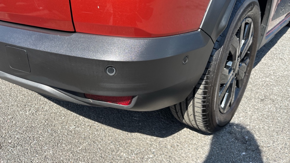 Dacia Jogger 1.0 TCe Extreme 5dr Petrol Estate - Image 39