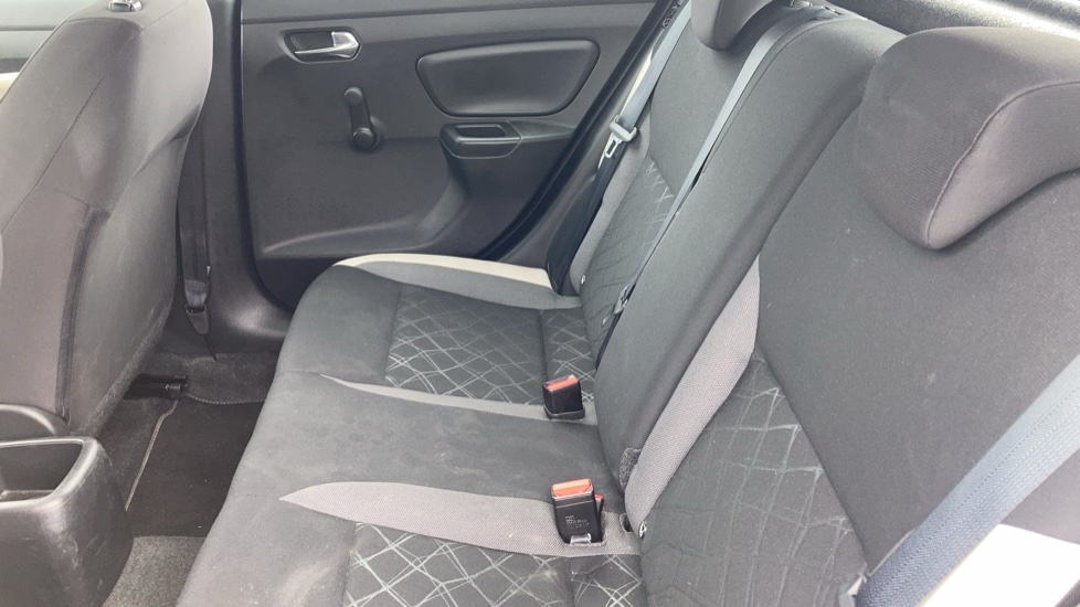 Nissan Micra 1.0 IG 71 Acenta 5dr Petrol Hatchback - Image 16