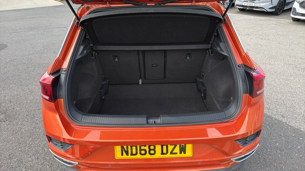 Volkswagen T-Roc 1.5 TSI EVO R-Line 5dr Petrol Hatchback - Image 25
