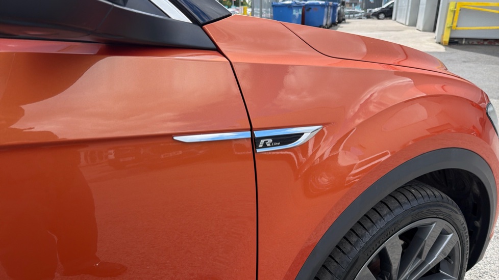 Volkswagen T-Roc 1.5 TSI EVO R-Line 5dr Petrol Hatchback - Image 33