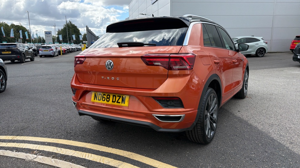 Volkswagen T-Roc 1.5 TSI EVO R-Line 5dr Petrol Hatchback - Image 34