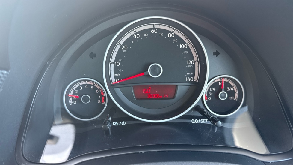 Volkswagen Up 1.0 Move Up 5dr Petrol Hatchback - Image 19