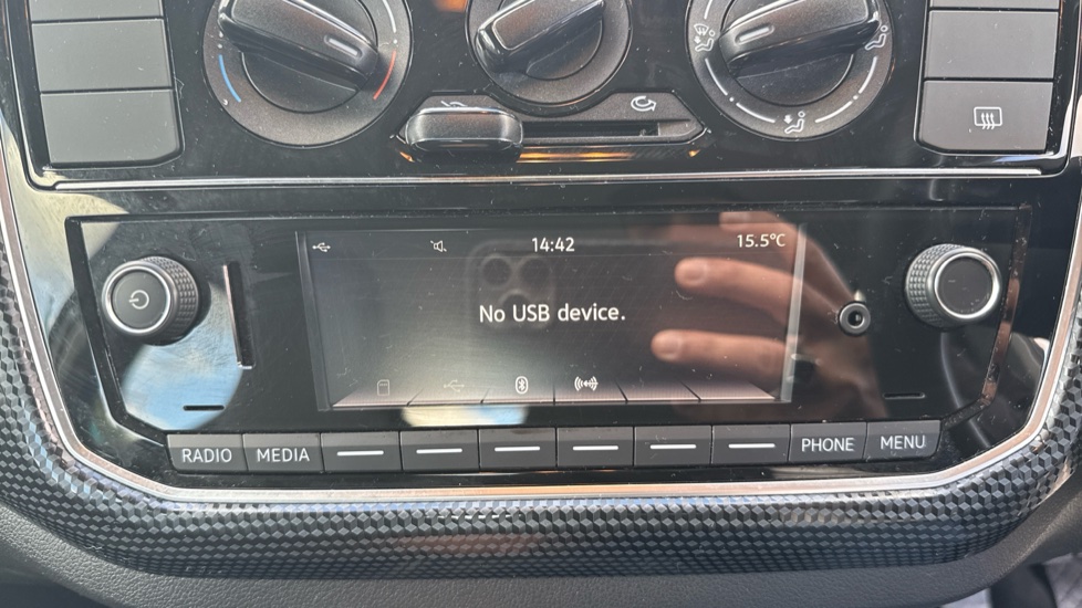 Volkswagen Up 1.0 Move Up 5dr Petrol Hatchback - Image 29
