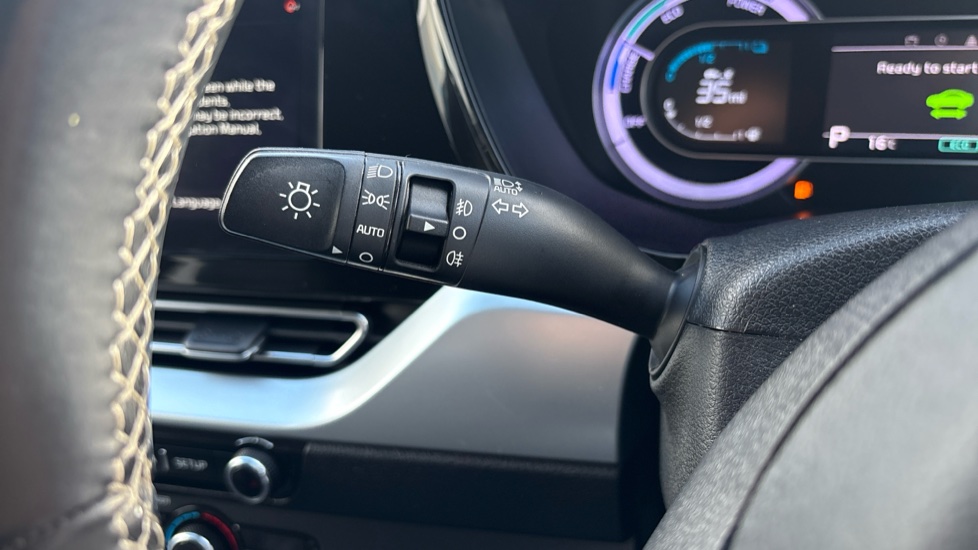 Kia Niro 1.6 GDi Hybrid Connect 5dr DCT Hybrid Estate - Image 48