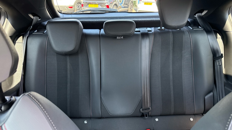 Vauxhall Mokka 1.2 Turbo 100 GS Line 5dr Petrol Hatchback - Image 17