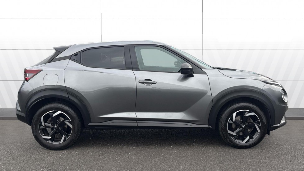 Nissan Juke 1.0 DiG-T 114 N-Connecta 5dr Petrol Hatchback - Image 4