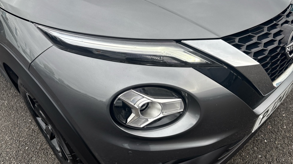 Nissan Juke 1.0 DiG-T 114 N-Connecta 5dr Petrol Hatchback - Image 24