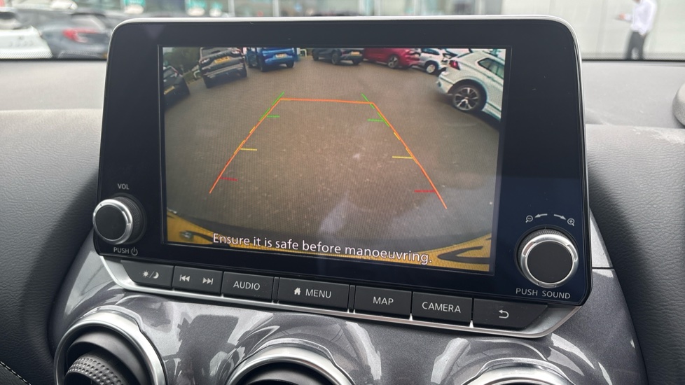 Nissan Juke 1.0 DiG-T 114 N-Connecta 5dr Petrol Hatchback - Image 15