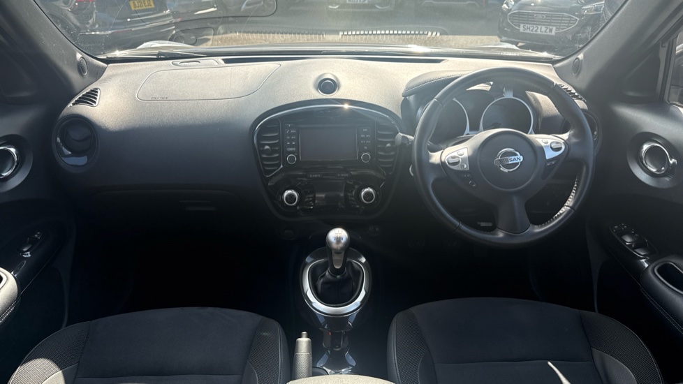 Nissan Juke 1.6 [112] Bose Personal Edition 5dr Petrol Hatchback - Image 11