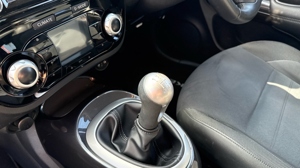 Nissan Juke 1.6 [112] Bose Personal Edition 5dr Petrol Hatchback - Image 13