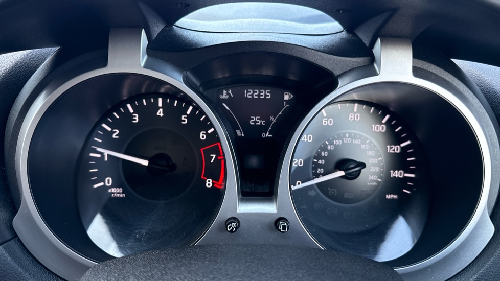 Nissan Juke 1.6 [112] Bose Personal Edition 5dr Petrol Hatchback - Image 18