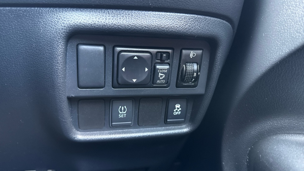 Nissan Juke 1.6 [112] Bose Personal Edition 5dr Petrol Hatchback - Image 42