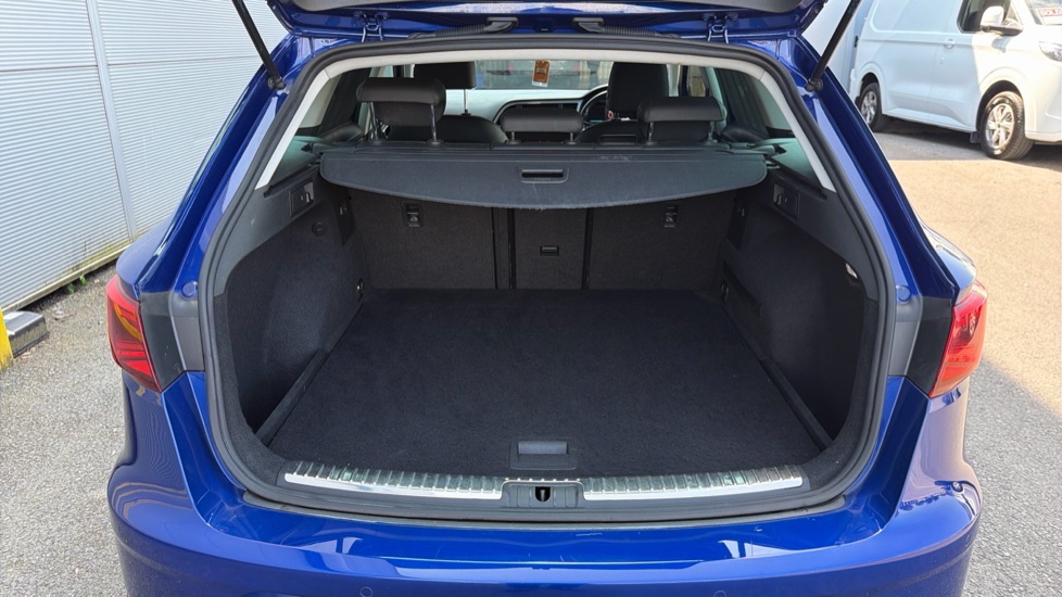 SEAT Leon 2.0 TSI 190 Xcellence Lux [EZ] 5dr DSG Petrol Estate - Image 4