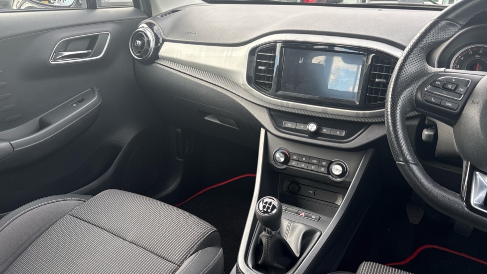 MG MG3 1.5 VTi-TECH Excite 5dr Petrol Hatchback - Image 18