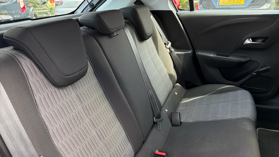 Vauxhall Corsa 1.2 Turbo SE Premium 5dr Petrol Hatchback - Image 23