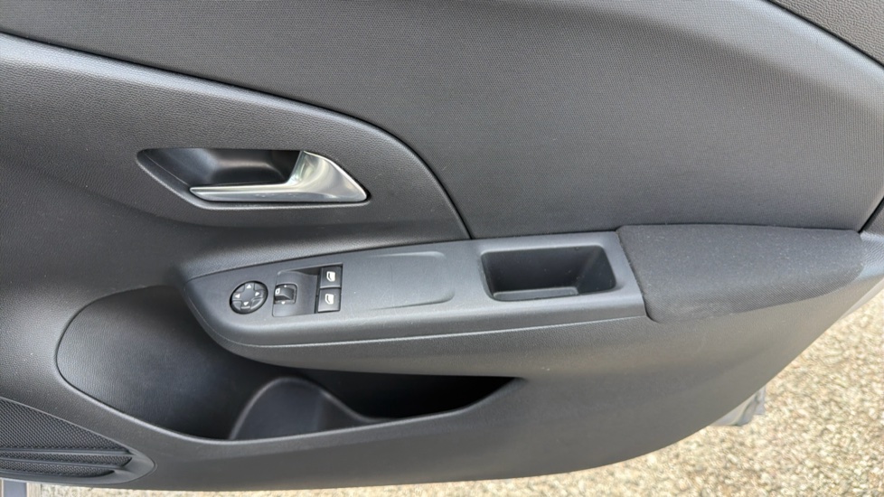 Vauxhall Corsa 1.2 Turbo SE Premium 5dr Petrol Hatchback - Image 21