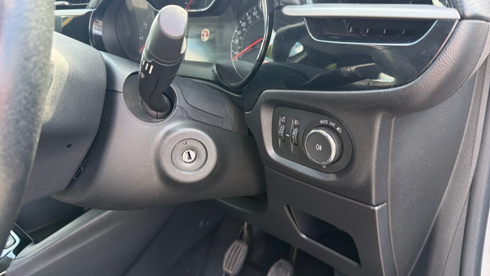 Vauxhall Corsa 1.2 Turbo SE Premium 5dr Petrol Hatchback - Image 20