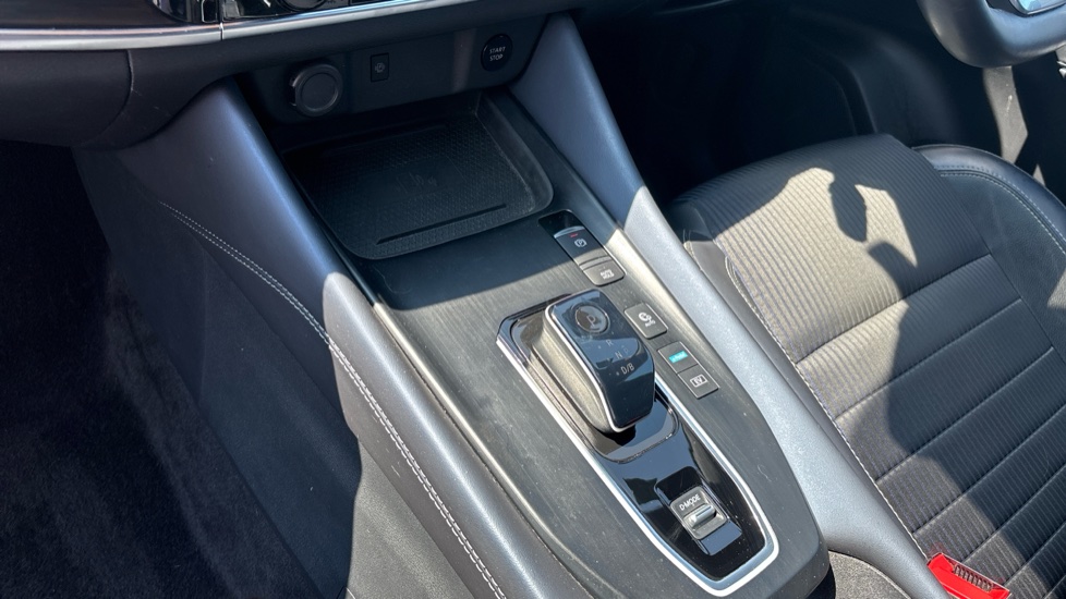 Nissan Qashqai 1.5 E-Power Tekna 5dr Auto Hybrid Hatchback - Image 15