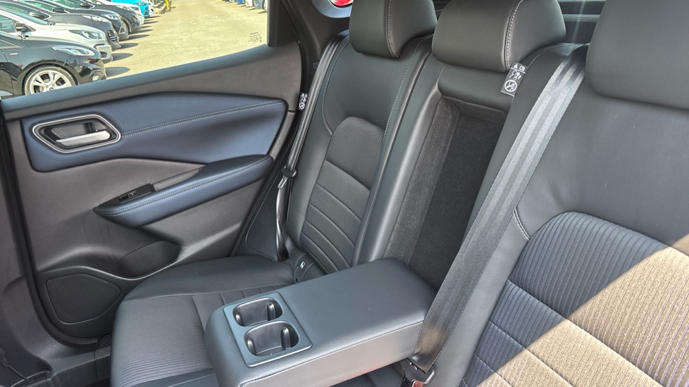 Nissan Qashqai 1.5 E-Power Tekna 5dr Auto Hybrid Hatchback - Image 23