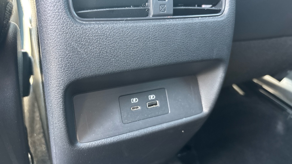 Nissan Qashqai 1.5 E-Power Tekna 5dr Auto Hybrid Hatchback - Image 24