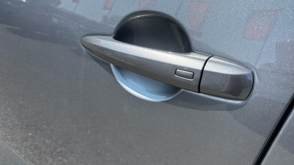 Nissan Qashqai 1.5 E-Power Tekna 5dr Auto Hybrid Hatchback - Image 31