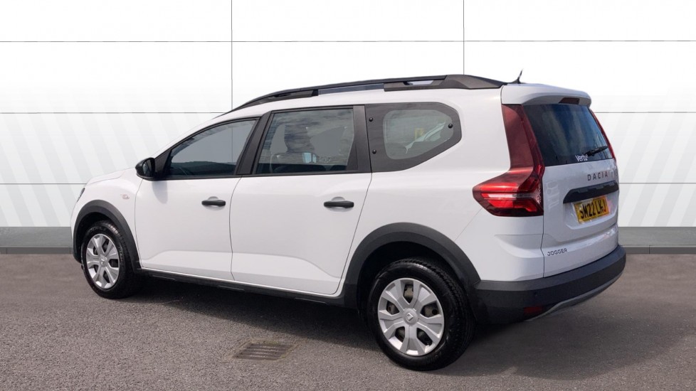 Dacia Jogger 1.0 TCe Essential 5dr Petrol Estate - Image 2