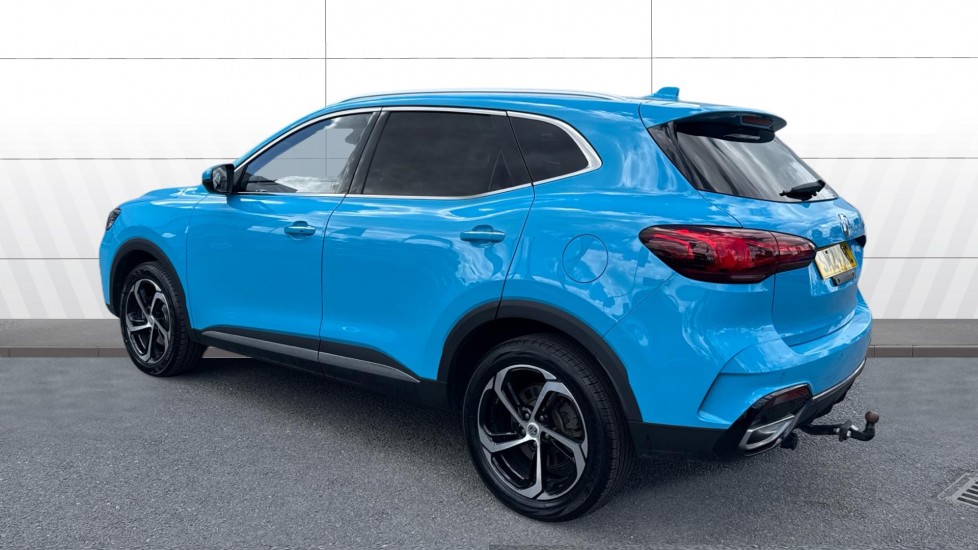 MG HS 1.5 T-GDI Trophy 5dr Petrol Hatchback - Image 2