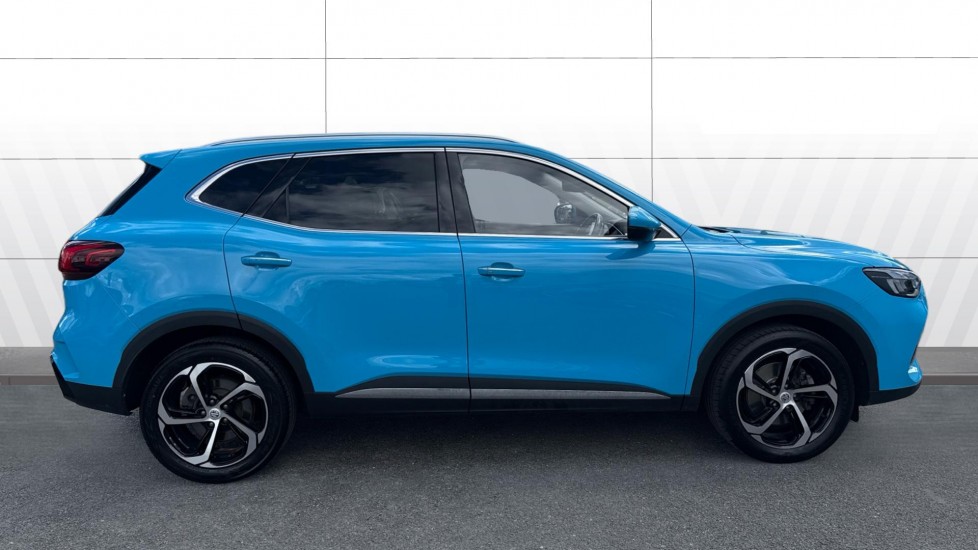MG HS 1.5 T-GDI Trophy 5dr Petrol Hatchback - Image 4