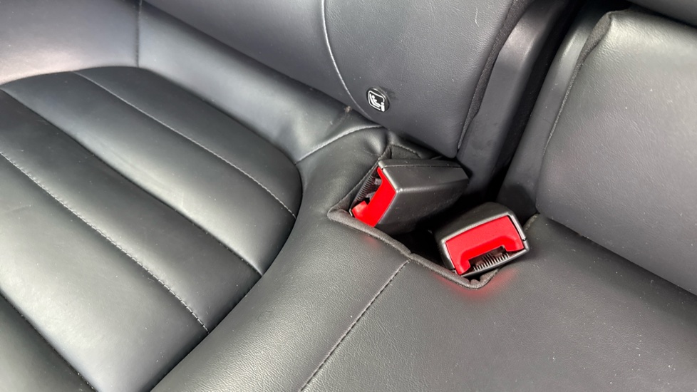 MG HS 1.5 T-GDI Trophy 5dr Petrol Hatchback - Image 23
