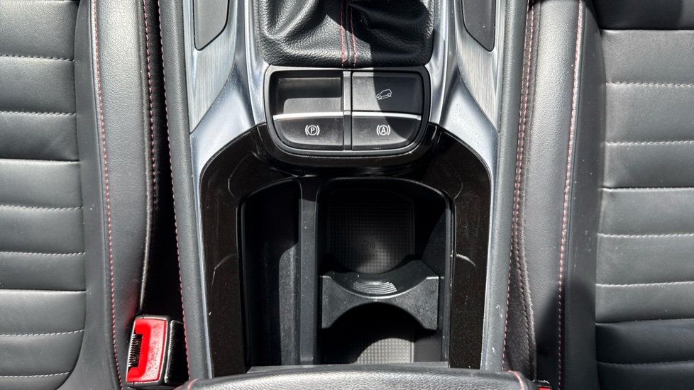 MG HS 1.5 T-GDI Trophy 5dr Petrol Hatchback - Image 13