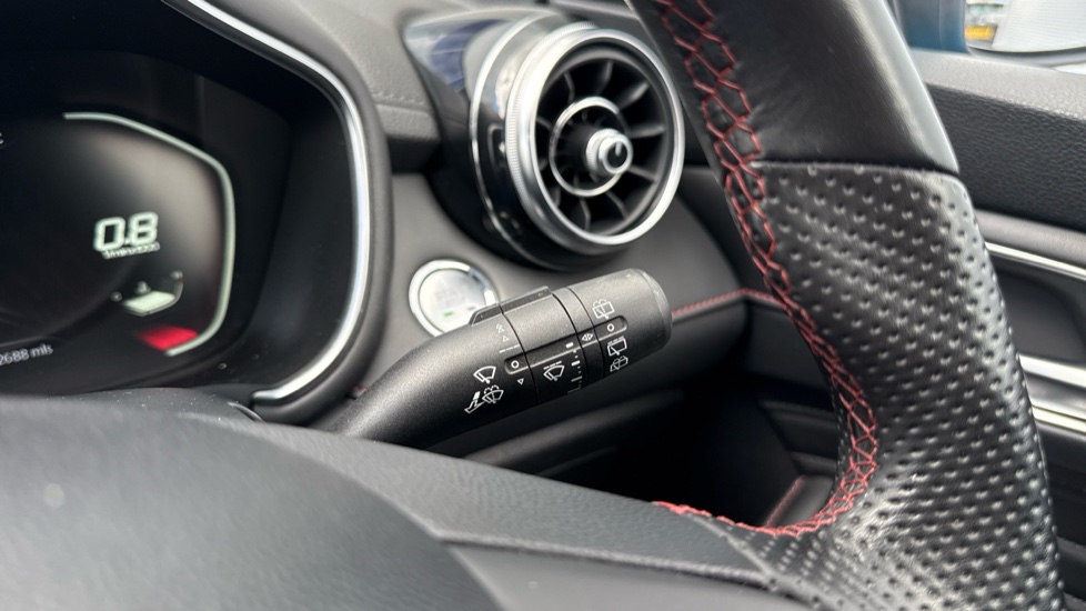 MG HS 1.5 T-GDI Trophy 5dr Petrol Hatchback - Image 18
