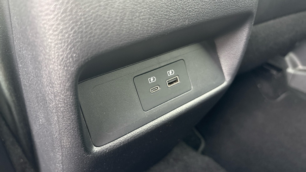 Nissan Qashqai 1.5 E-Power Tekna 5dr Auto Hybrid Hatchback - Image 38
