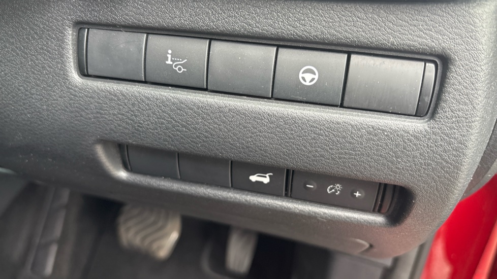Nissan Qashqai 1.5 E-Power Tekna 5dr Auto Hybrid Hatchback - Image 41