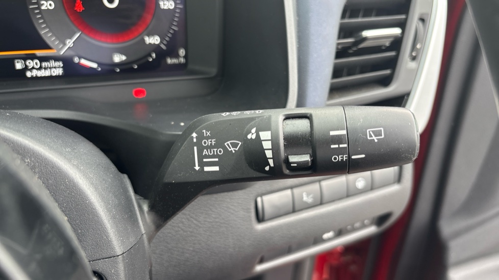 Nissan Qashqai 1.5 E-Power Tekna 5dr Auto Hybrid Hatchback - Image 46