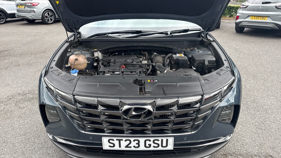 Hyundai TUCSON 1.6 TGDi Premium 5dr 2WD Petrol Estate - Image 8