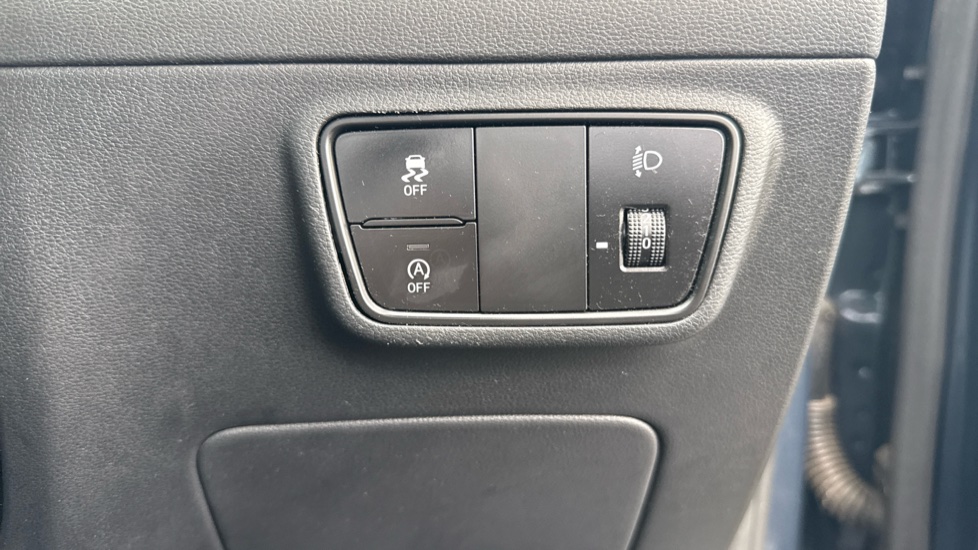 Hyundai TUCSON 1.6 TGDi Premium 5dr 2WD Petrol Estate - Image 23
