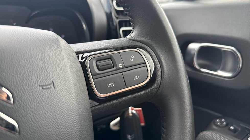 Citroen C3 Aircross 1.2 PureTech 110 C-Series Edition 5dr Petrol Hatchback - Image 35