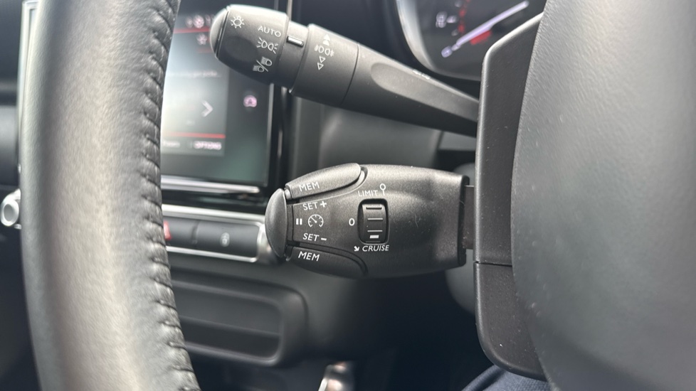 Citroen C3 Aircross 1.2 PureTech 110 C-Series Edition 5dr Petrol Hatchback - Image 37
